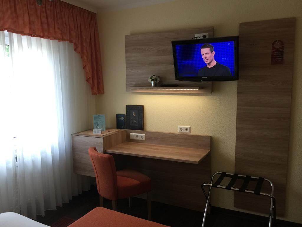 Hotel Rose Heidelberg Inklusive Fruehstueck & Saunanutzung Dış mekan fotoğraf