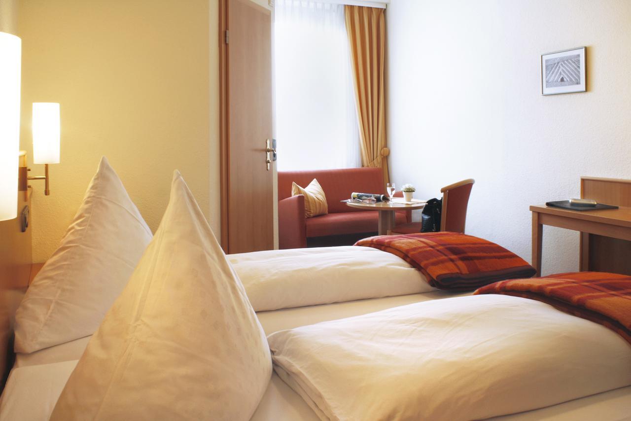Hotel Rose Heidelberg Inklusive Fruehstueck & Saunanutzung Dış mekan fotoğraf