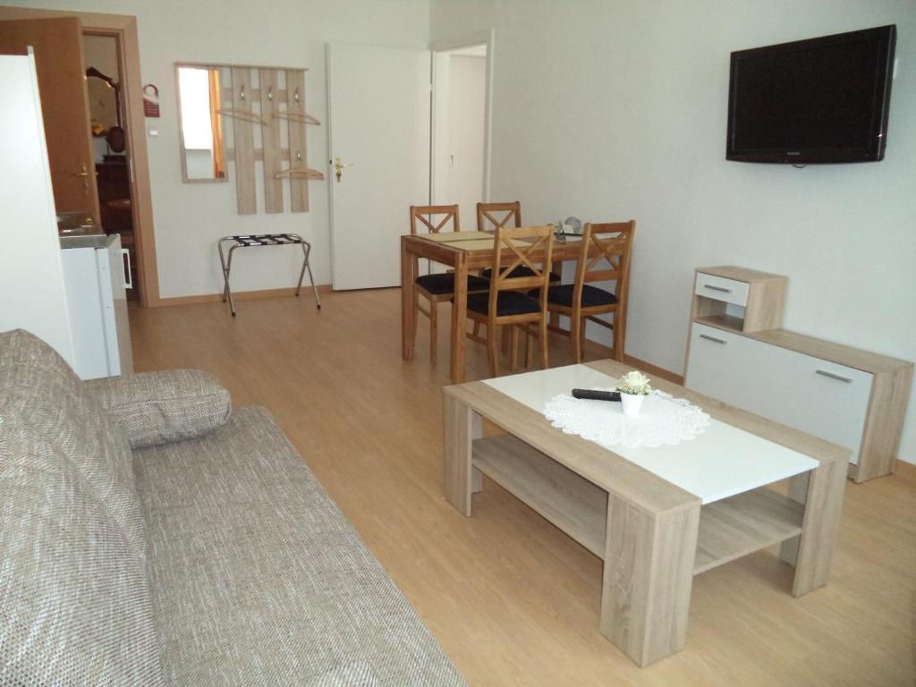Hotel Rose Heidelberg Inklusive Fruehstueck & Saunanutzung Dış mekan fotoğraf