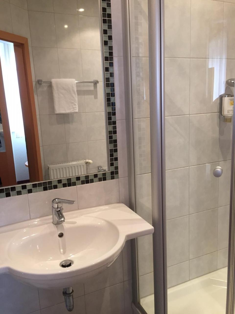 Hotel Rose Heidelberg Inklusive Fruehstueck & Saunanutzung Dış mekan fotoğraf